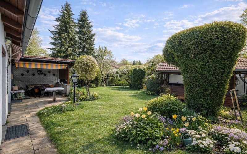 Garten (KI-generiert Frühling)