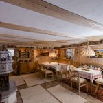 Bauernstube Keller mit Kamin